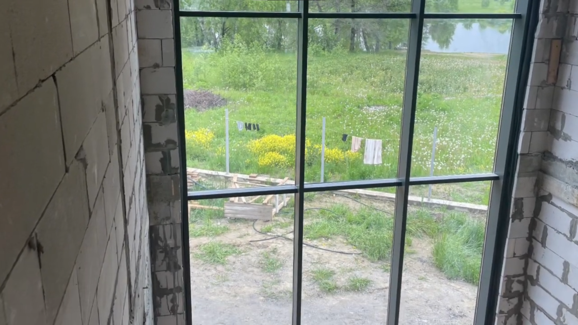 https://lugansk.delaem-okna.ru/storage/app/uploads/public/63f/310/edc/63f310edc3a27284352558.png
