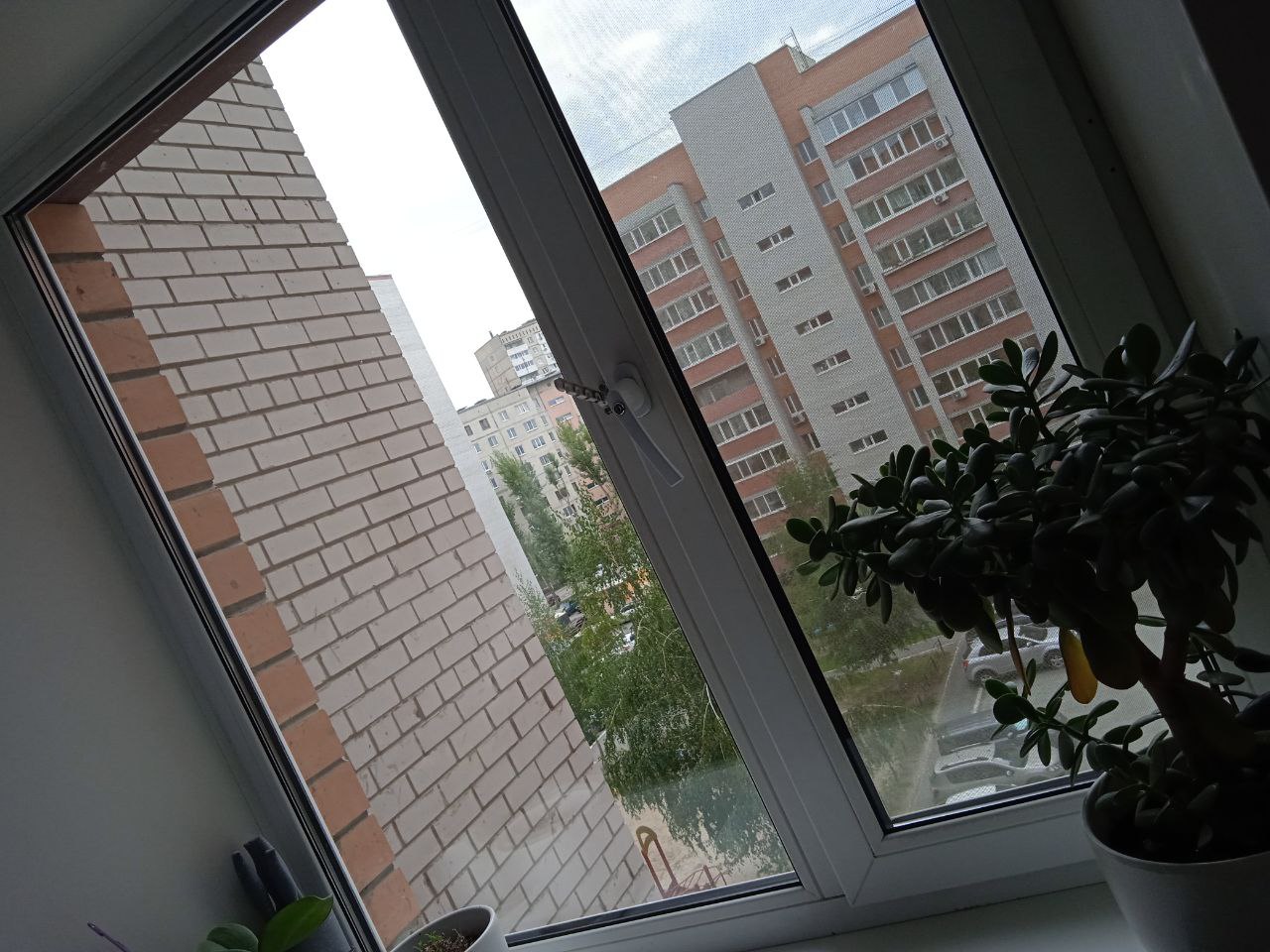 https://lugansk.delaem-okna.ru/storage/app/uploads/public/63f/331/482/63f3314825041844371864.jpg